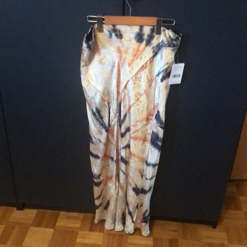 FREE PEOPLE tie dye velvet skirt - Picture 9 of 12
